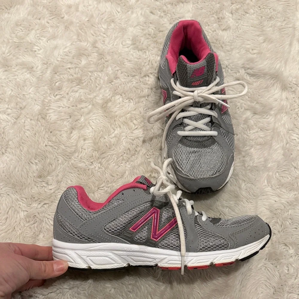 New Balance 481 V1 running shoes Woman’s Athletic Sneakers‎ Size 8